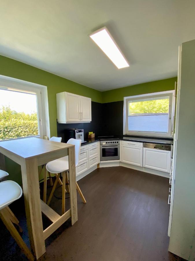 Apartment Im Gruenen Am Stadtrand, 50 M2, Eigener Garten Mit Terrasse, Eigener Eingang, Kostenloses Parken Salzburg