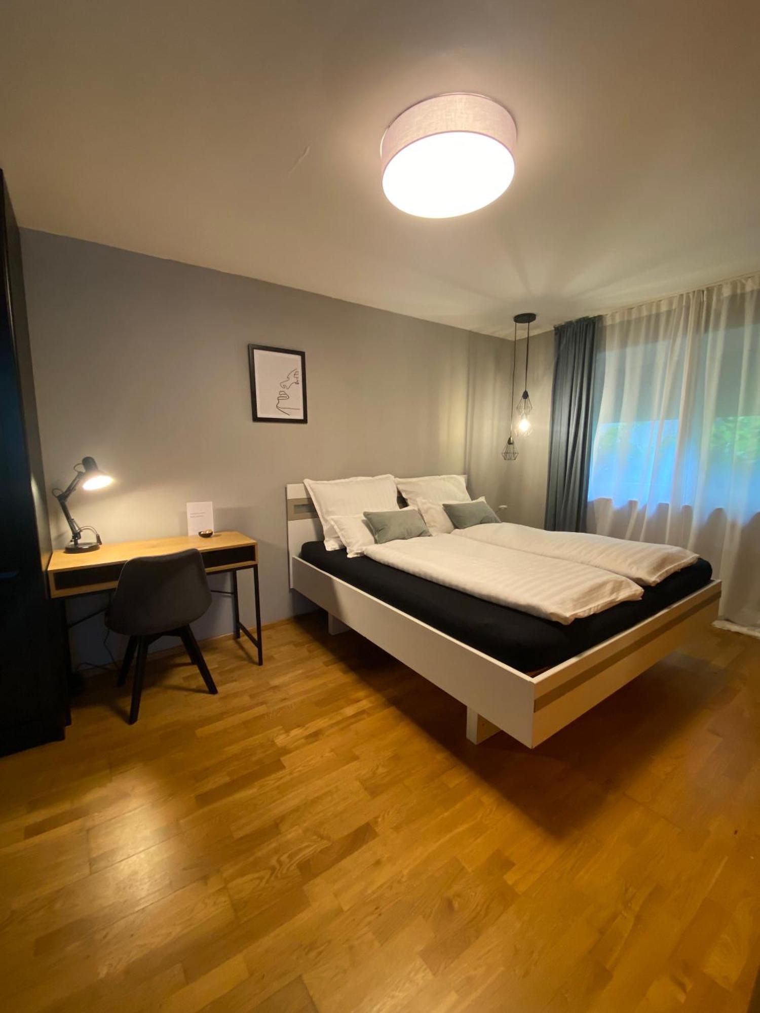 Apartment Im Gruenen Am Stadtrand, 50 M2, Eigener Garten Mit Terrasse, Eigener Eingang, Kostenloses Parken Salzburg
